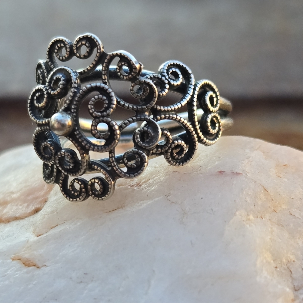 Vintage Beau Sterling Silver Filigree Ring